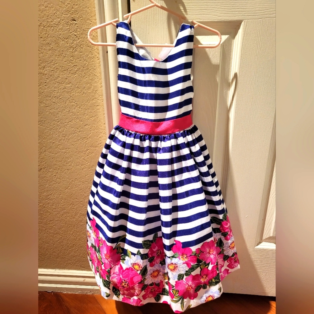 Striped/floral dress size 4T